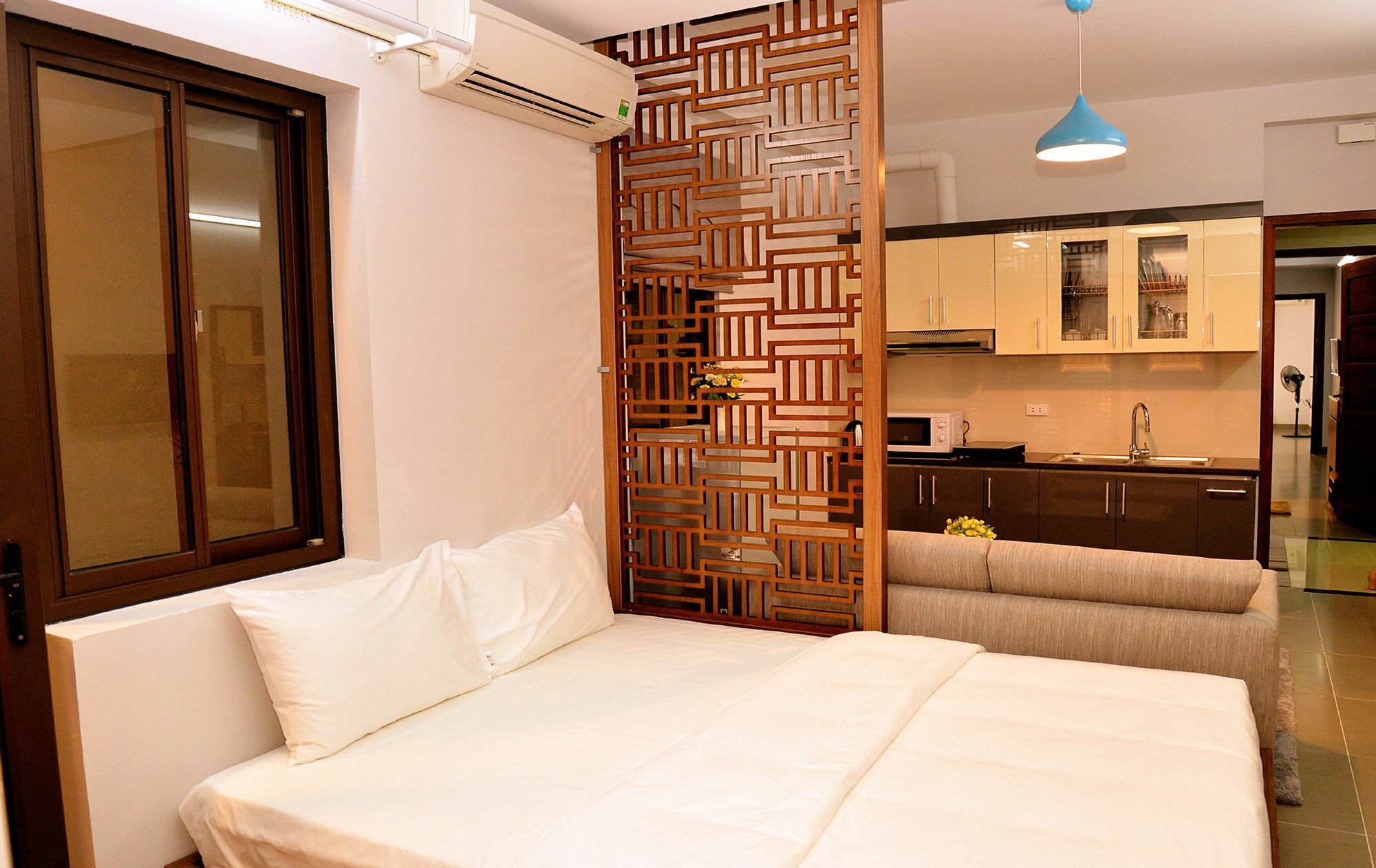 Blue Home Serviced Apartment Hanoi Buitenkant foto